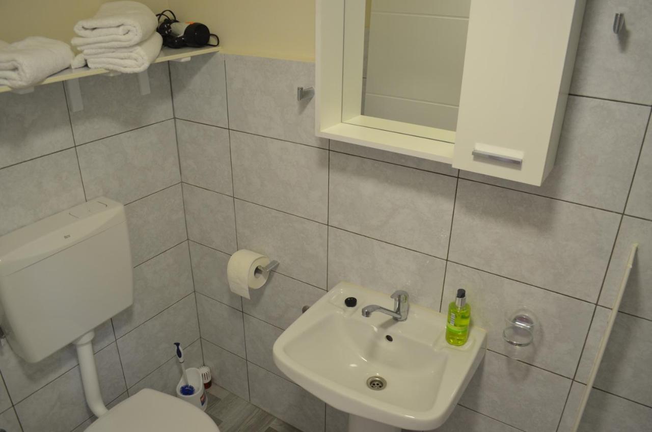 רייקה Rooms & Apartments Infinity מראה חיצוני תמונה