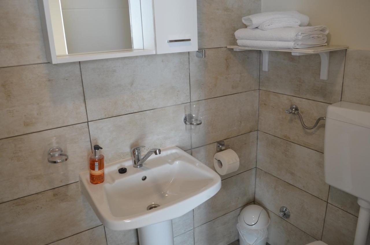 רייקה Rooms & Apartments Infinity מראה חיצוני תמונה