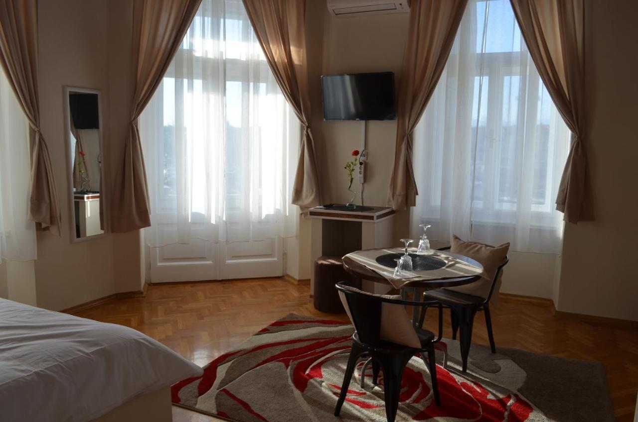 רייקה Rooms & Apartments Infinity מראה חיצוני תמונה