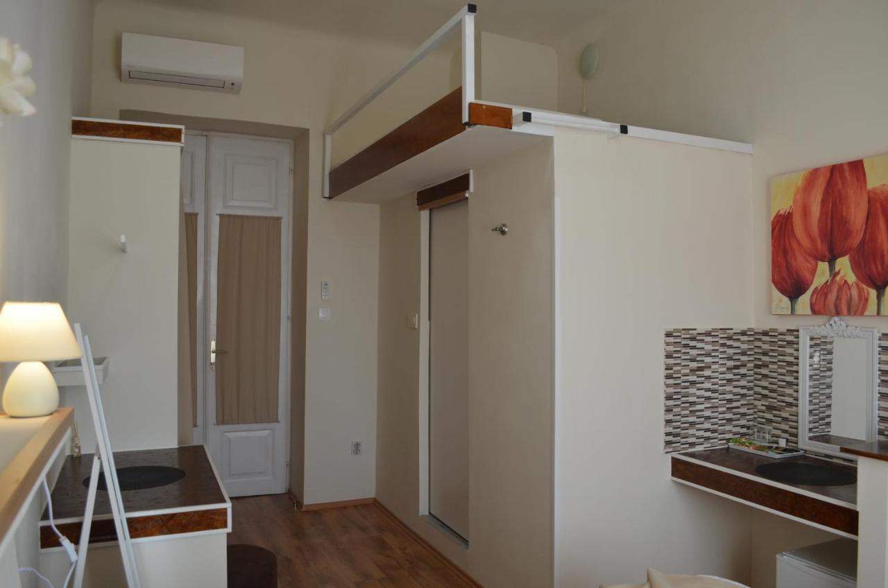 רייקה Rooms & Apartments Infinity מראה חיצוני תמונה