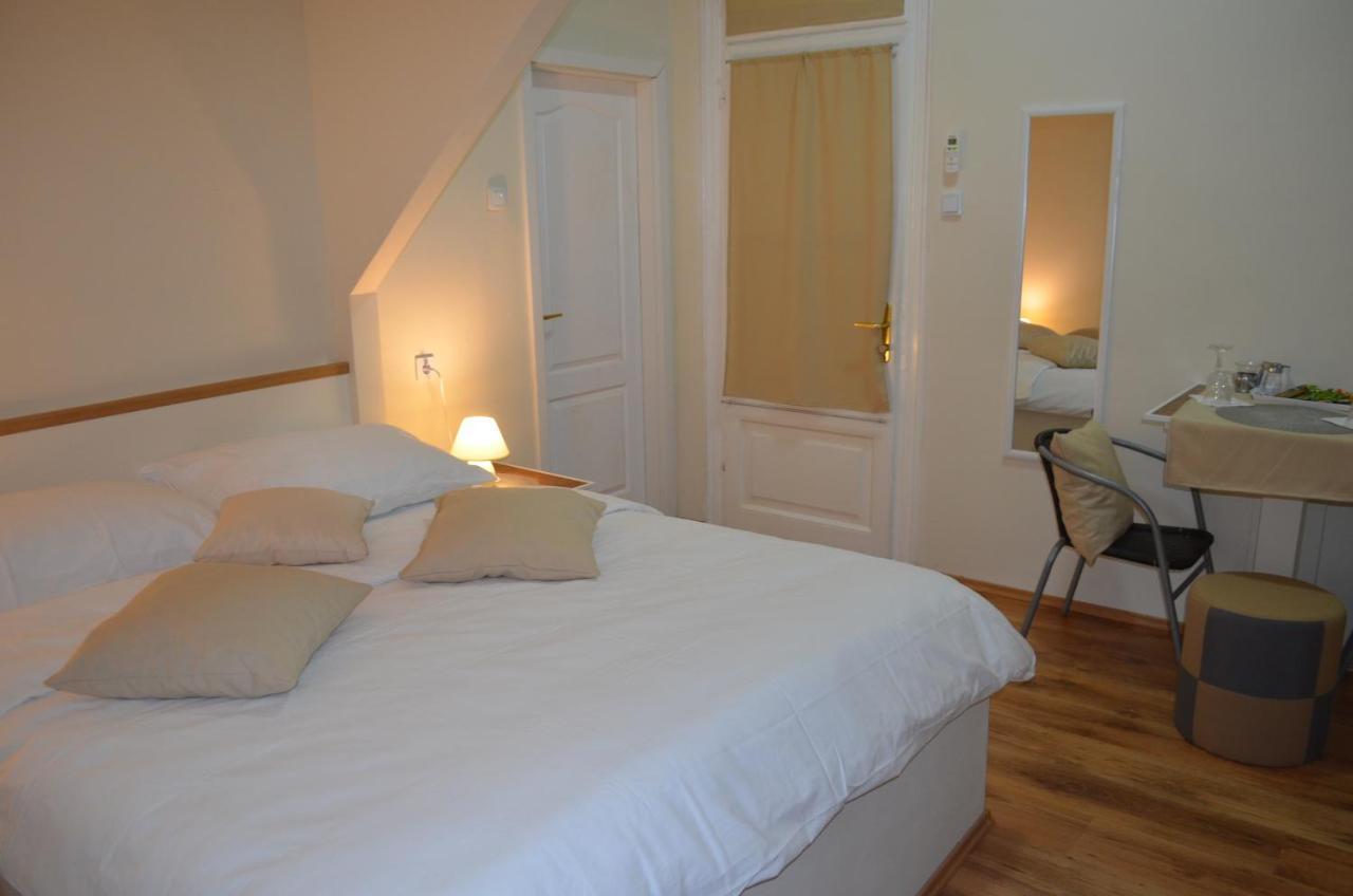 רייקה Rooms & Apartments Infinity מראה חיצוני תמונה